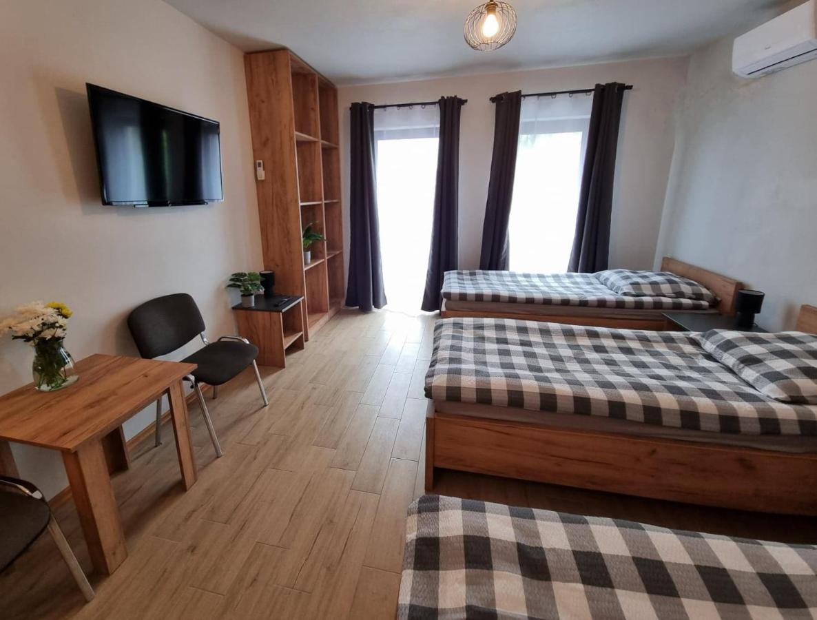Pokoje Pod Wietrznia Kielce Bagian luar foto