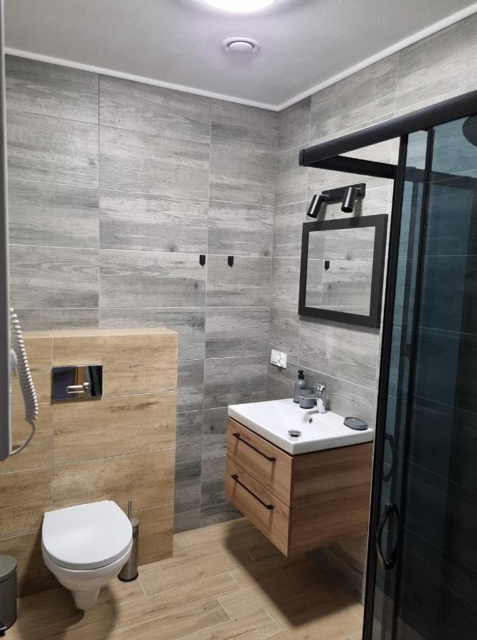 Pokoje Pod Wietrznia Kielce Bagian luar foto